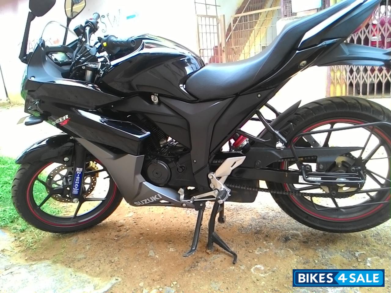 Used 2015 Model Suzuki Gixxer SF For Sale In Hassan ID 127339 Black