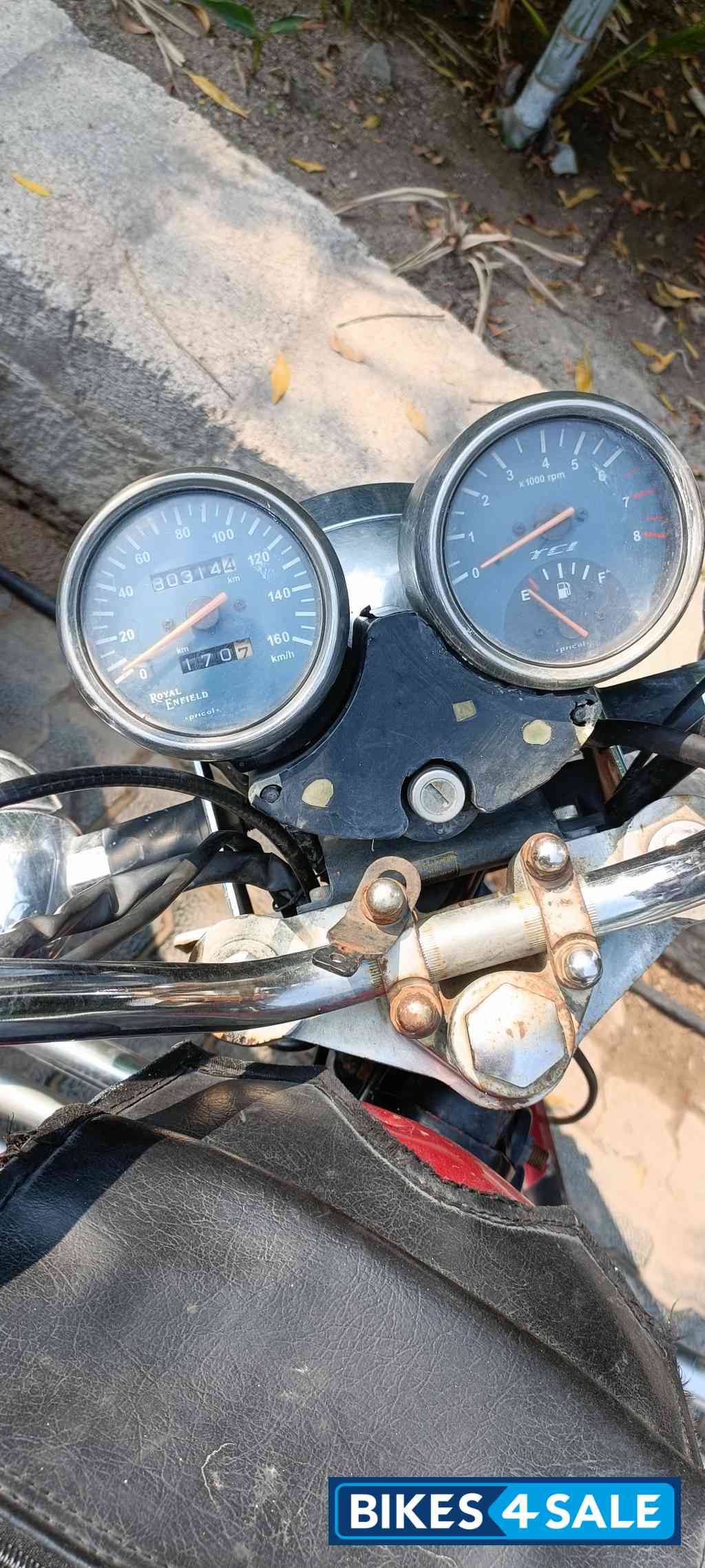 Royal Enfield Thunderbird TwinSpark 350 Royal Enfield Thunderbird TwinSpark 350