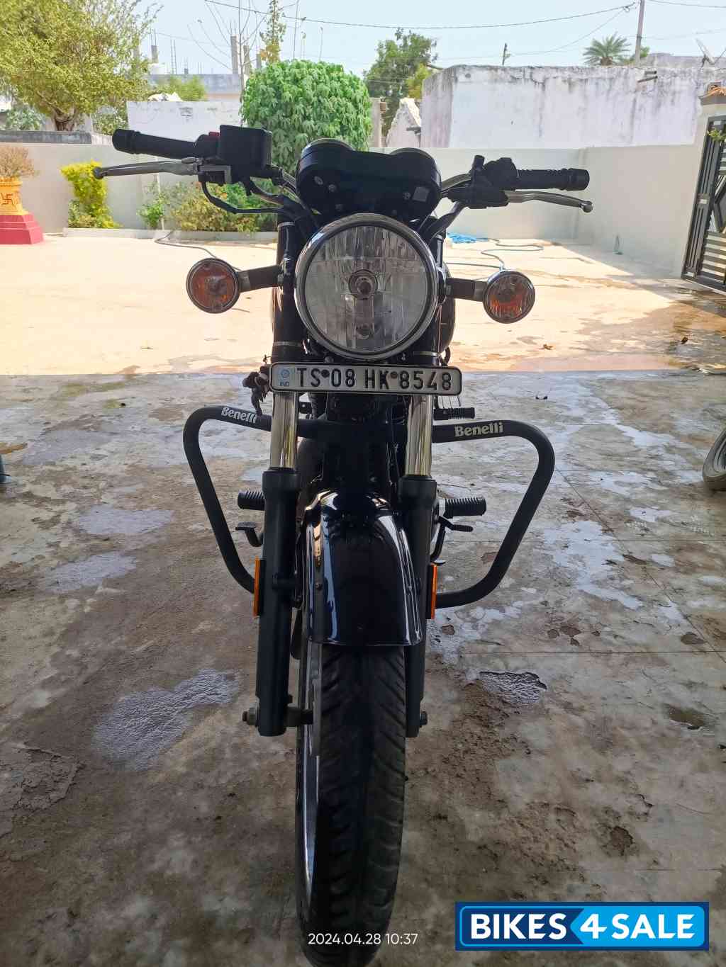 Benelli Imperiale 400 BS6 Benelli Imperiale 400 BS6