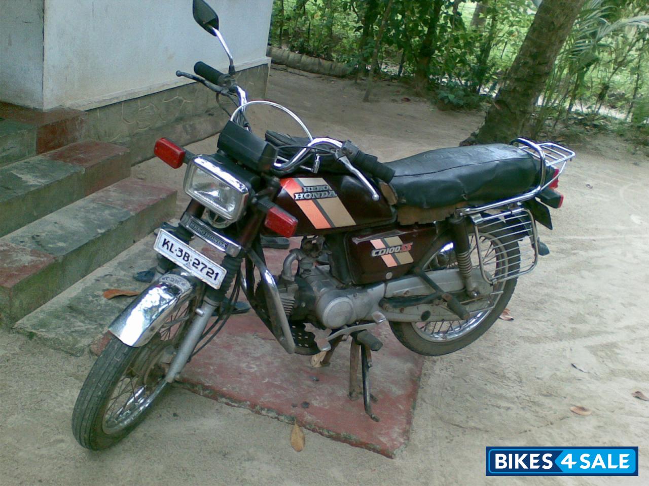 hero cd deluxe red colour