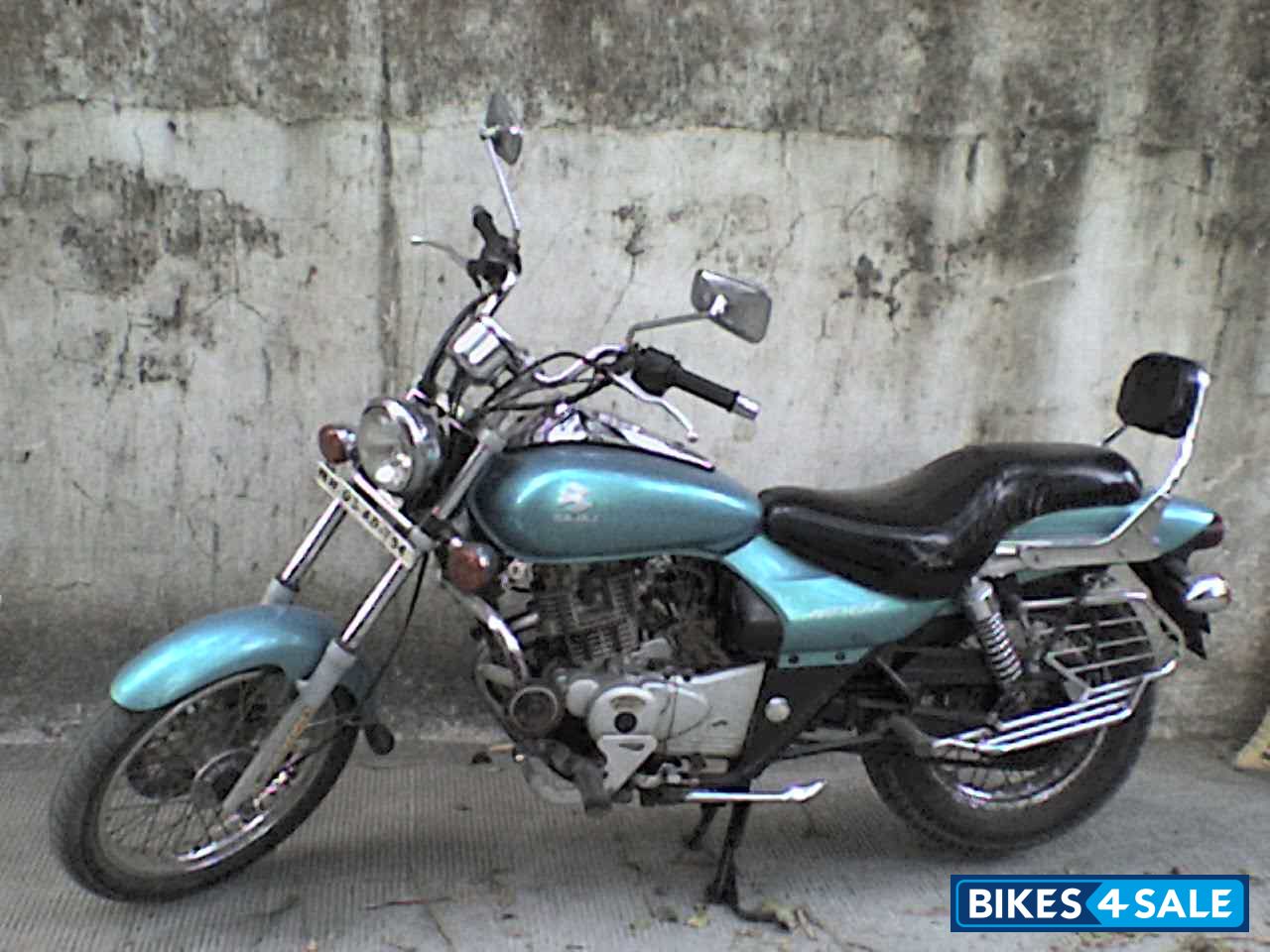 2nd hand bajaj avenger