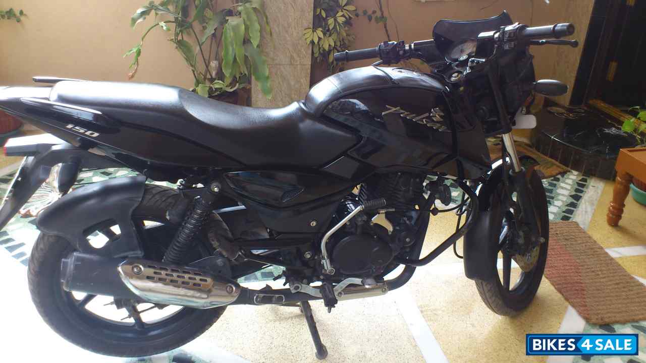 second hand pulsar 150 battery