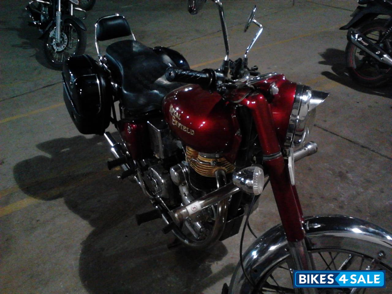 Red Royal Enfield Classic 350 Picture 3. Album ID is 84781 ...