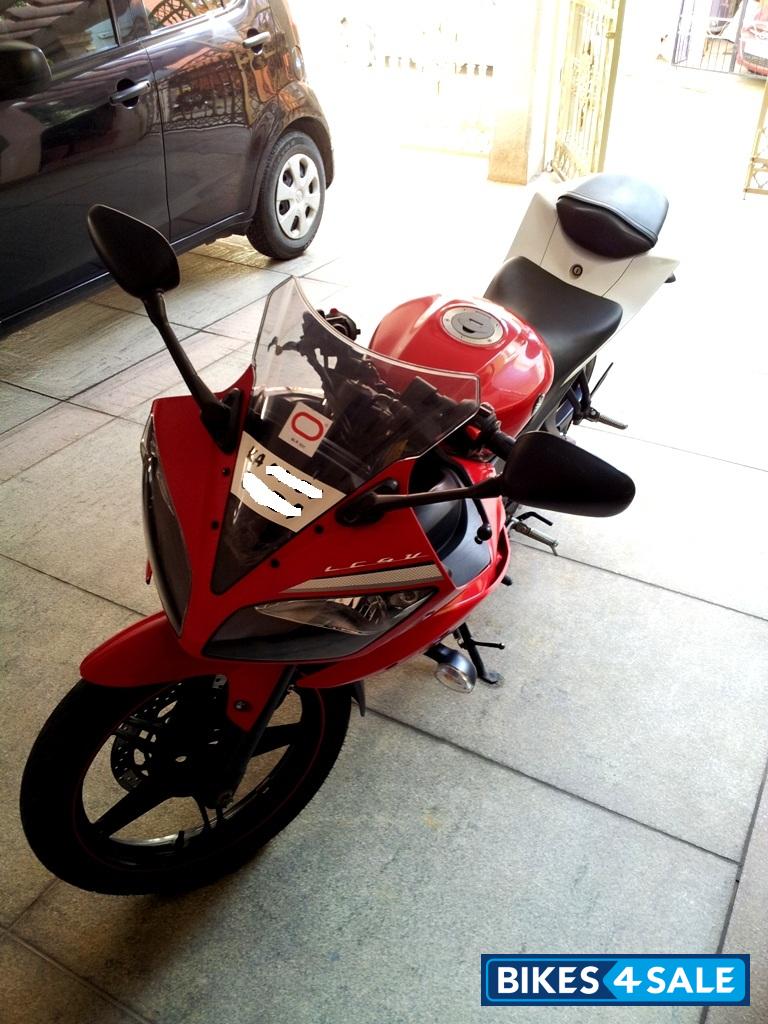 Yamaha YZF R15 V2 Yamaha YZF R15 V2