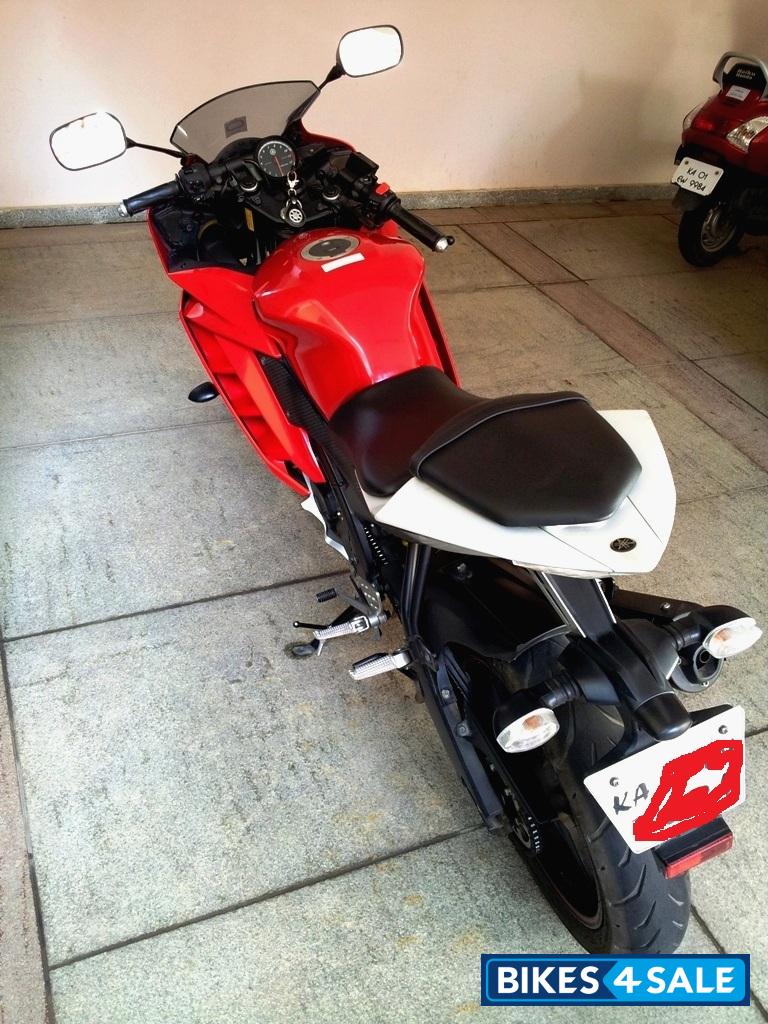 Yamaha YZF R15 V2 Yamaha YZF R15 V2