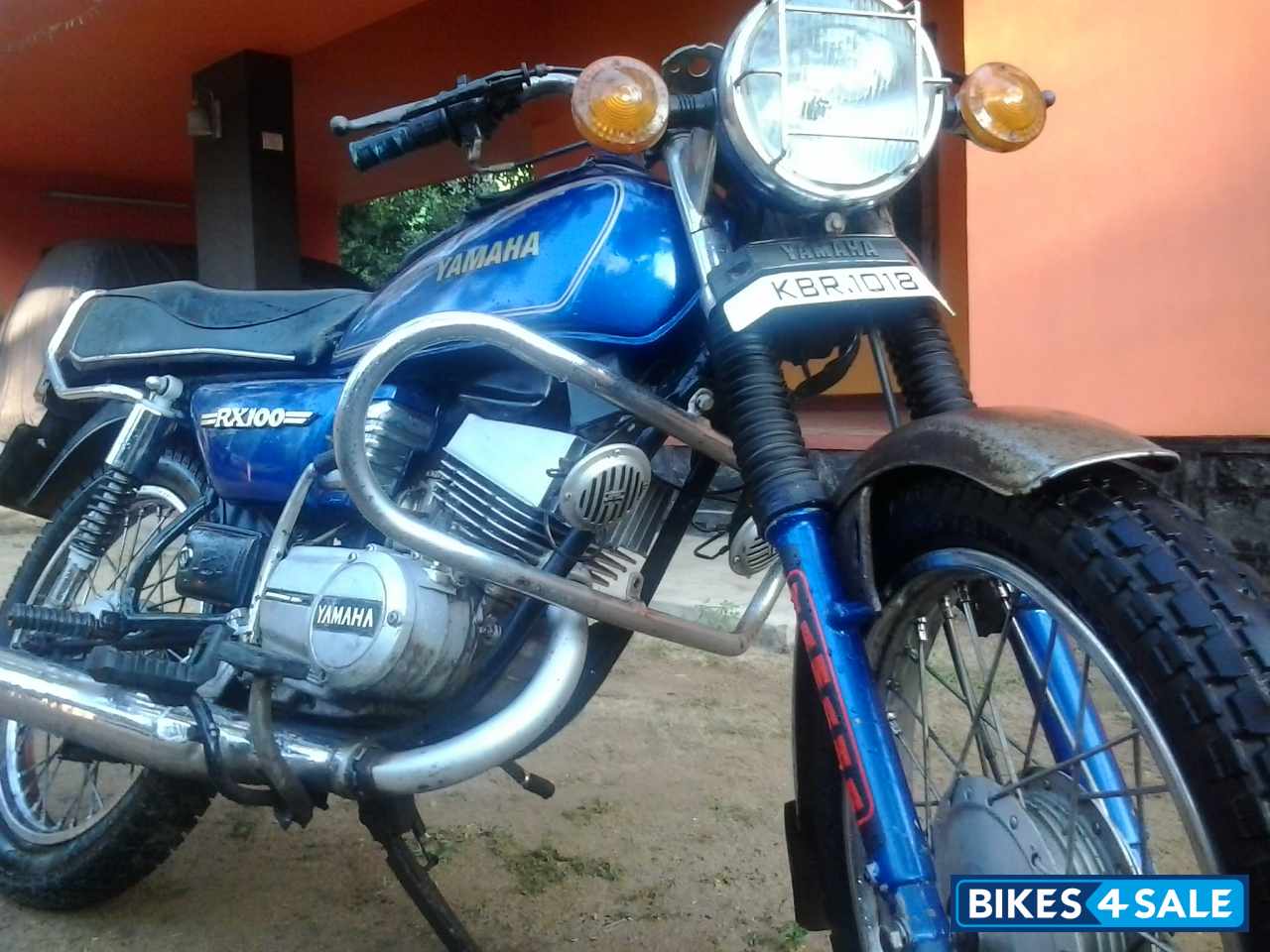 rx 100 second hand bike price