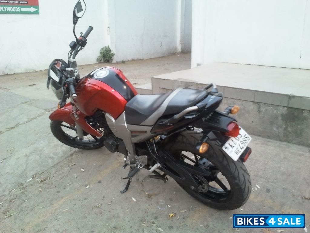Flaming Red Yamaha FZ16 Flaming Red Yamaha FZ16