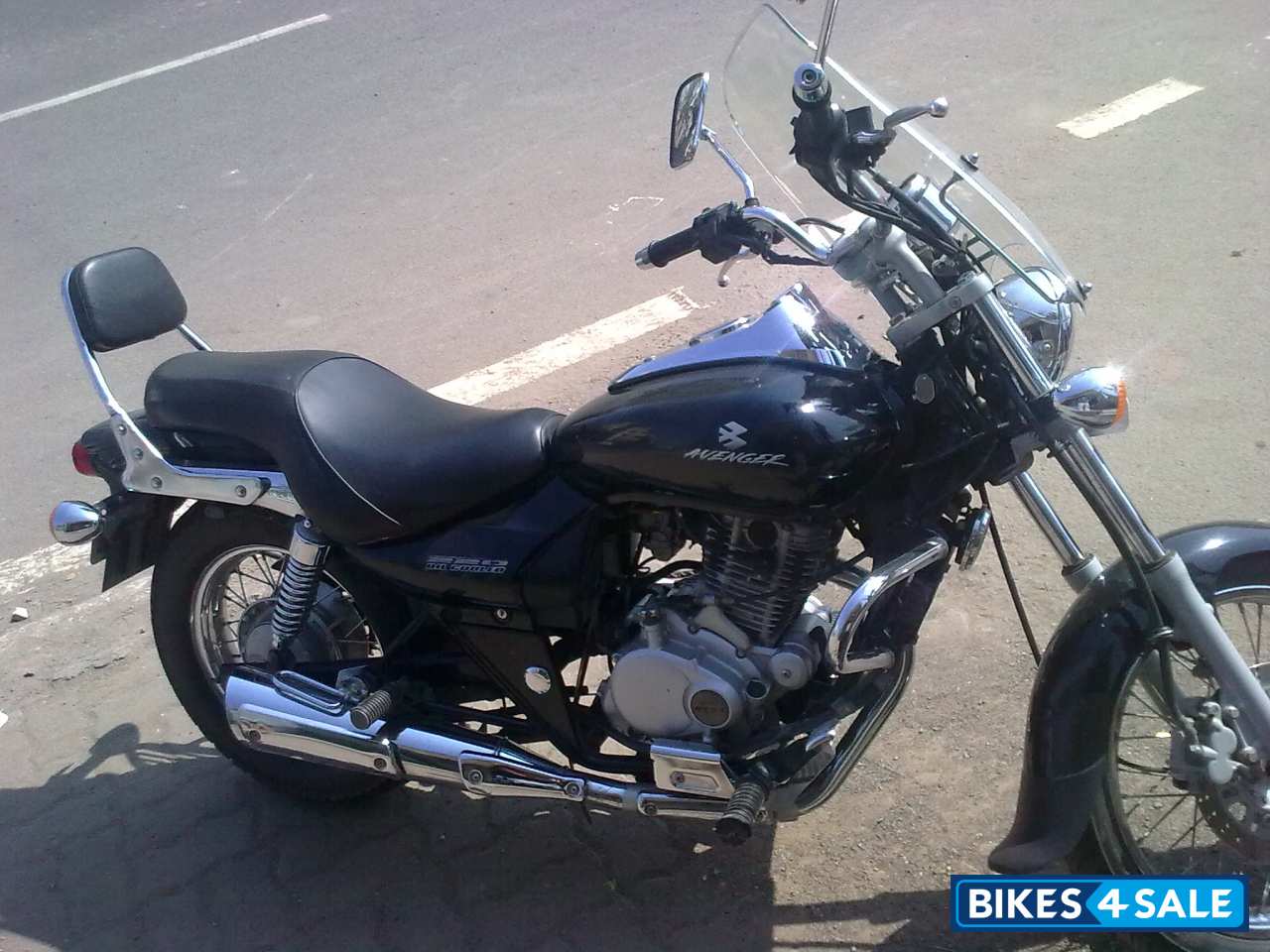 2nd hand bajaj avenger