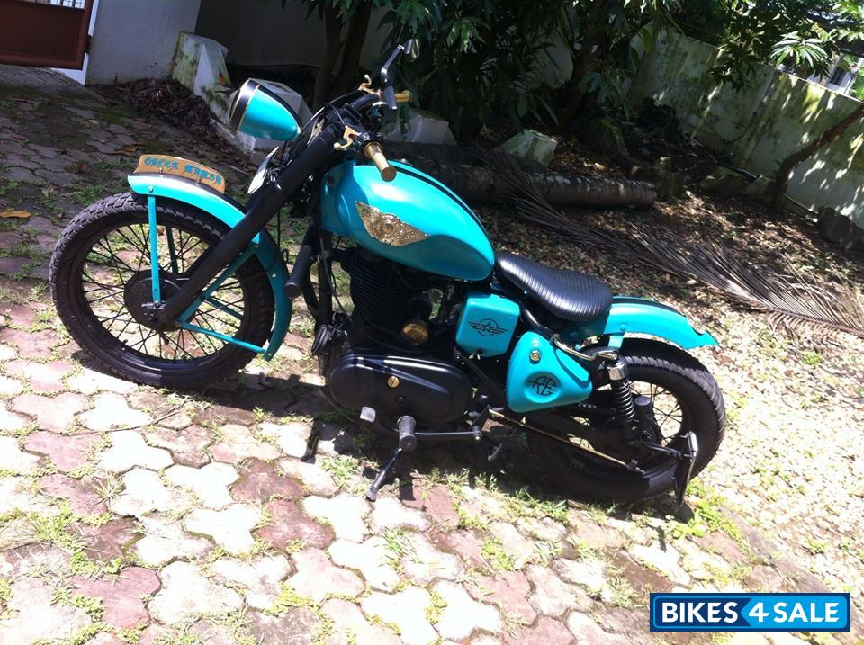 Pathan Custom Motorcycles Enfield