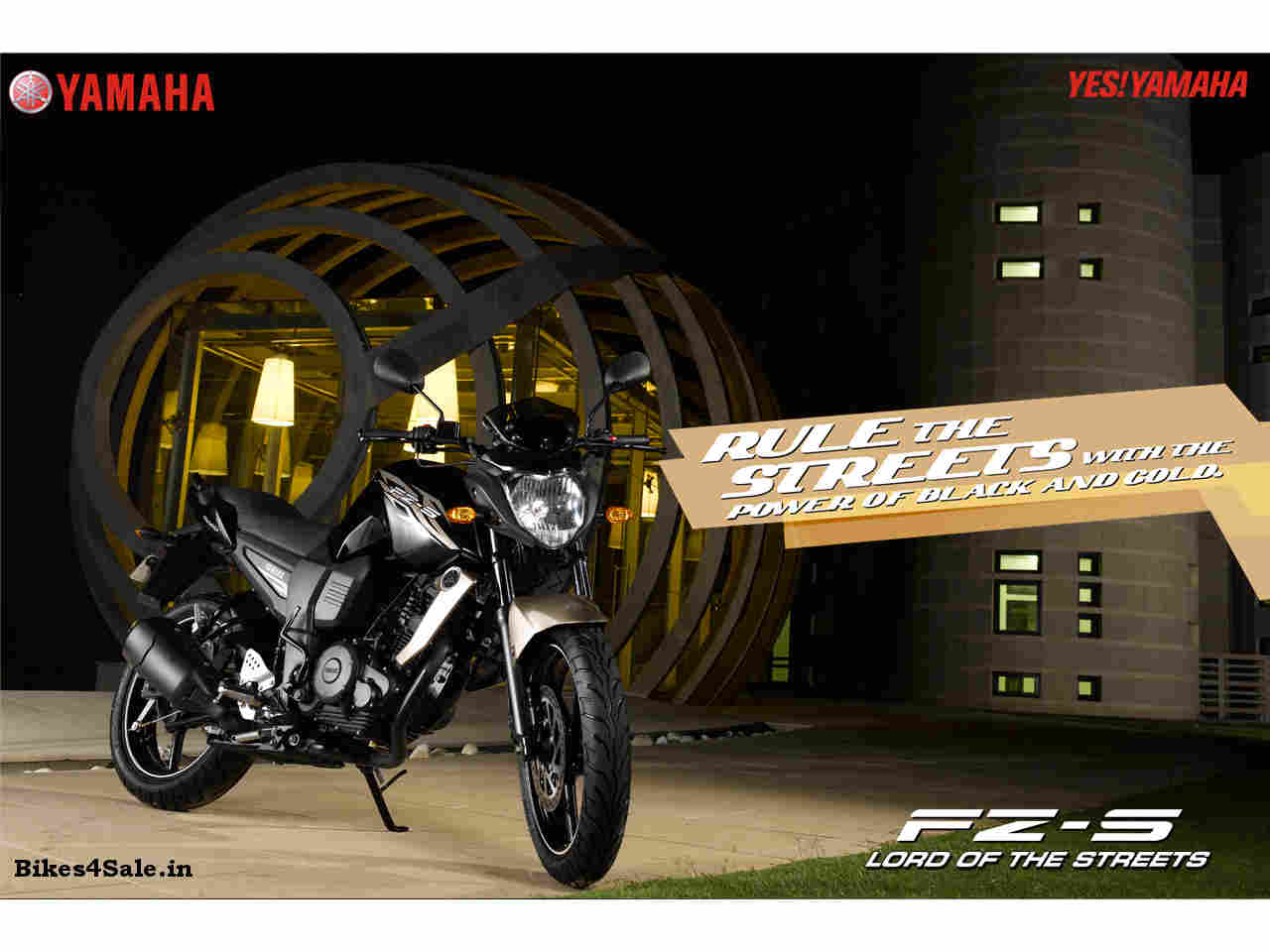 Yamaha FZS Midnight Edition