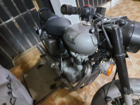 Gun Metal Grey Royal Enfield Classic Gunmetal Grey