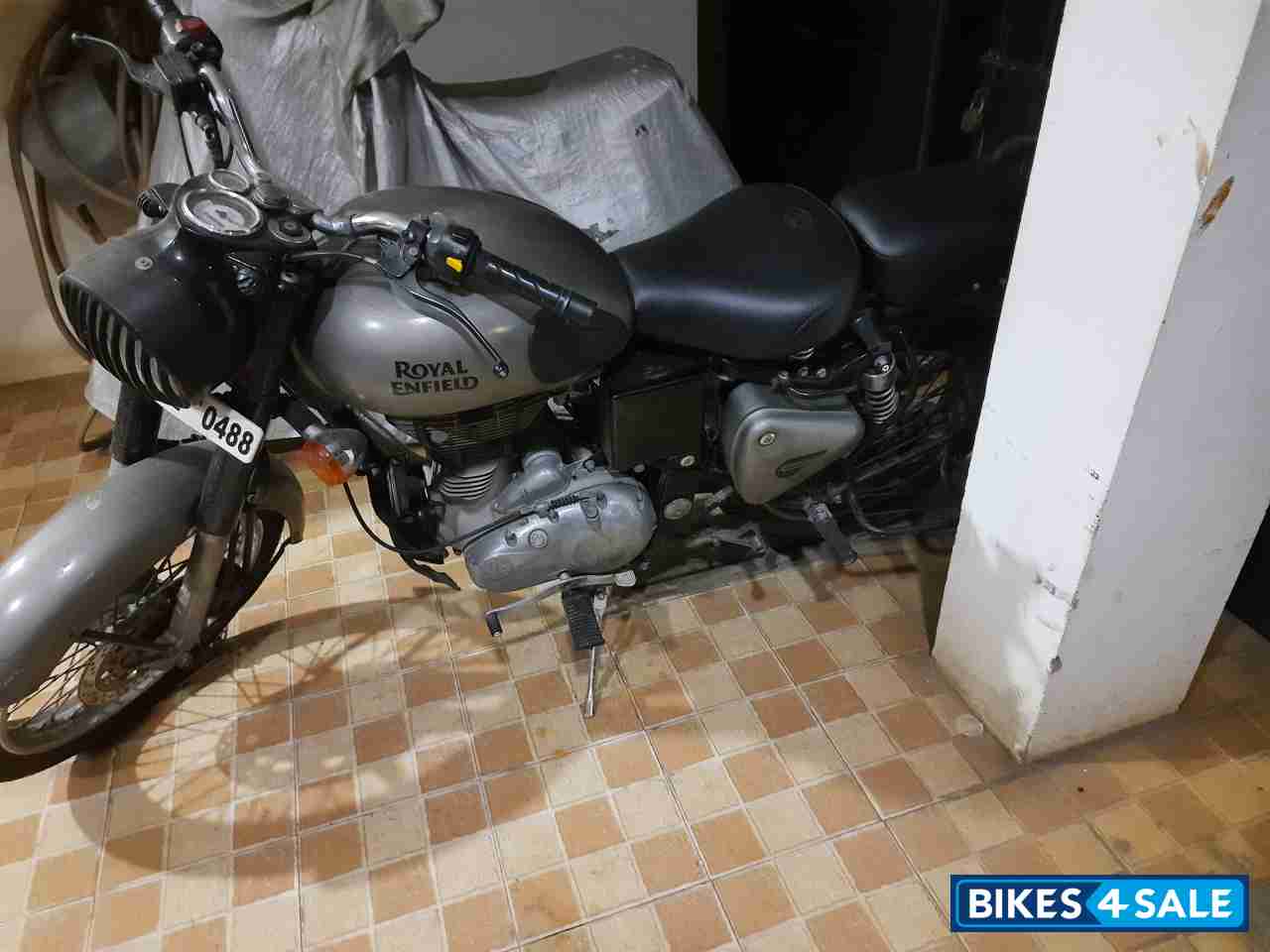 Gun Metal Grey Royal Enfield Classic Gunmetal Grey Gun Metal Grey Royal Enfield Classic Gunmetal Grey