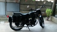 Matte Black Royal Enfield Bullet Standard 350