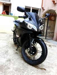 Matte Black Yamaha YZF R15 V2