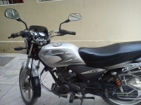 Silver Bajaj Platina 100