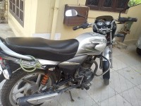 Silver Bajaj Platina 100