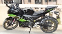 Black/green - Special Edition Yamaha YZF R15 V2