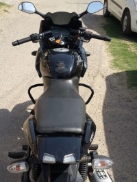 Black Bajaj Pulsar 220 DTSFi