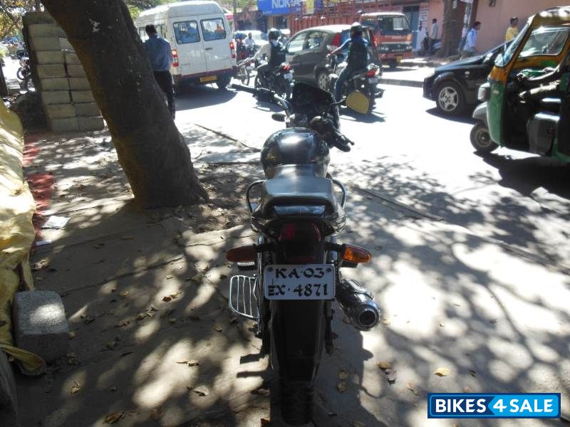 Black Bajaj Pulsar 150 DTSi Black Bajaj Pulsar 150 DTSi