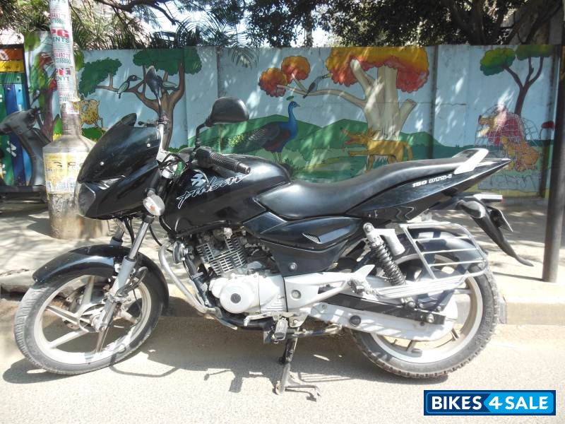 Black Bajaj Pulsar 150 DTSi Black Bajaj Pulsar 150 DTSi