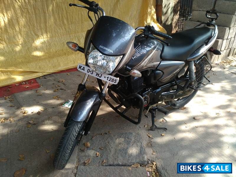 Black Honda Shine Black Honda Shine