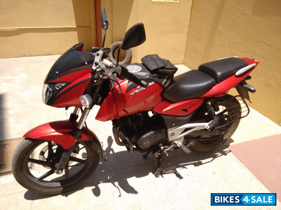 Red Bajaj Pulsar 180 DTSi Red Bajaj Pulsar 180 DTSi