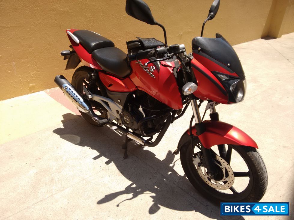 Red Bajaj Pulsar 180 DTSi Red Bajaj Pulsar 180 DTSi