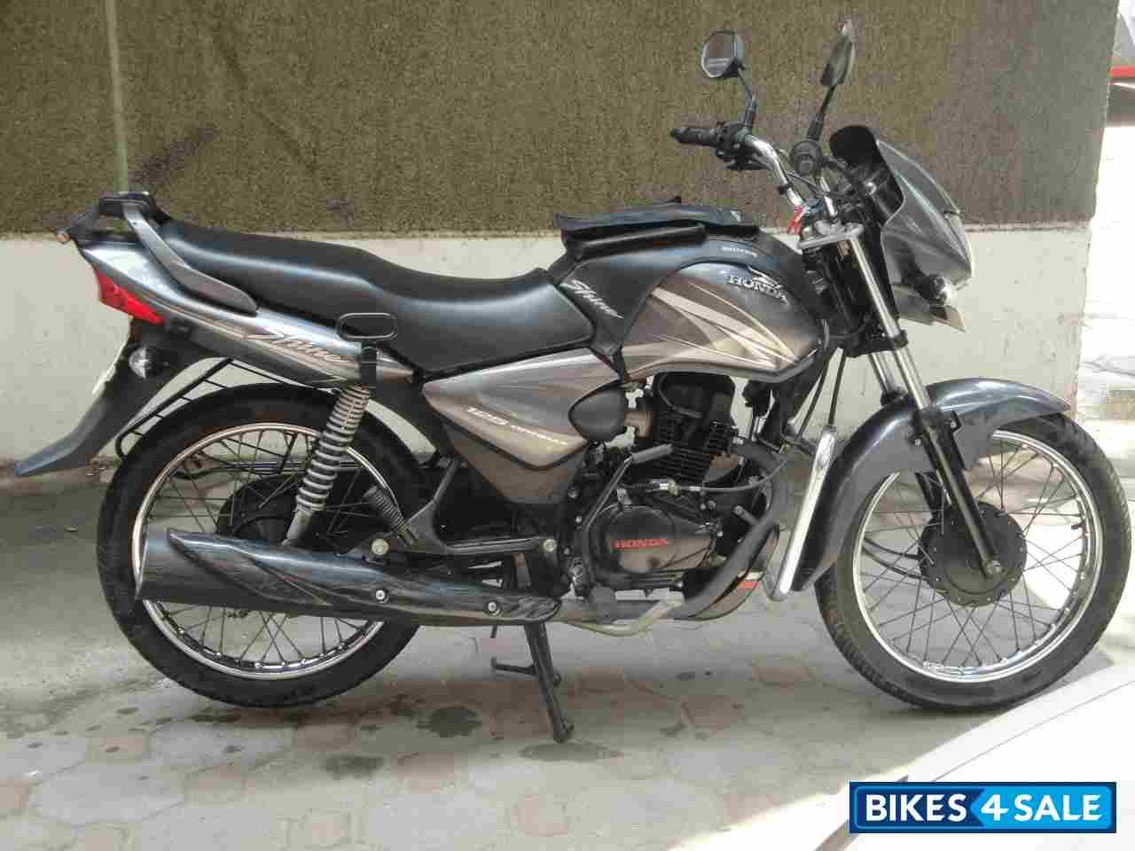 Shine bike best sale old model price