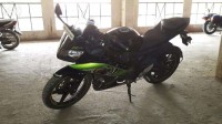 Green Black Yamaha YZF R15 V2