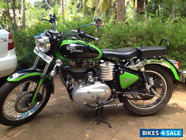 Black And Green Royal Enfield Vintage Bullet