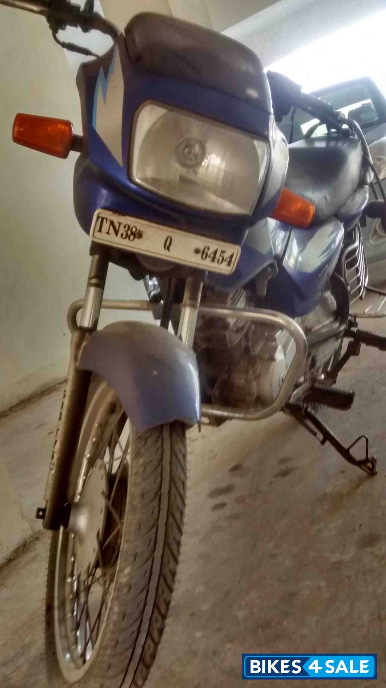 Blue TVS Victor GLX