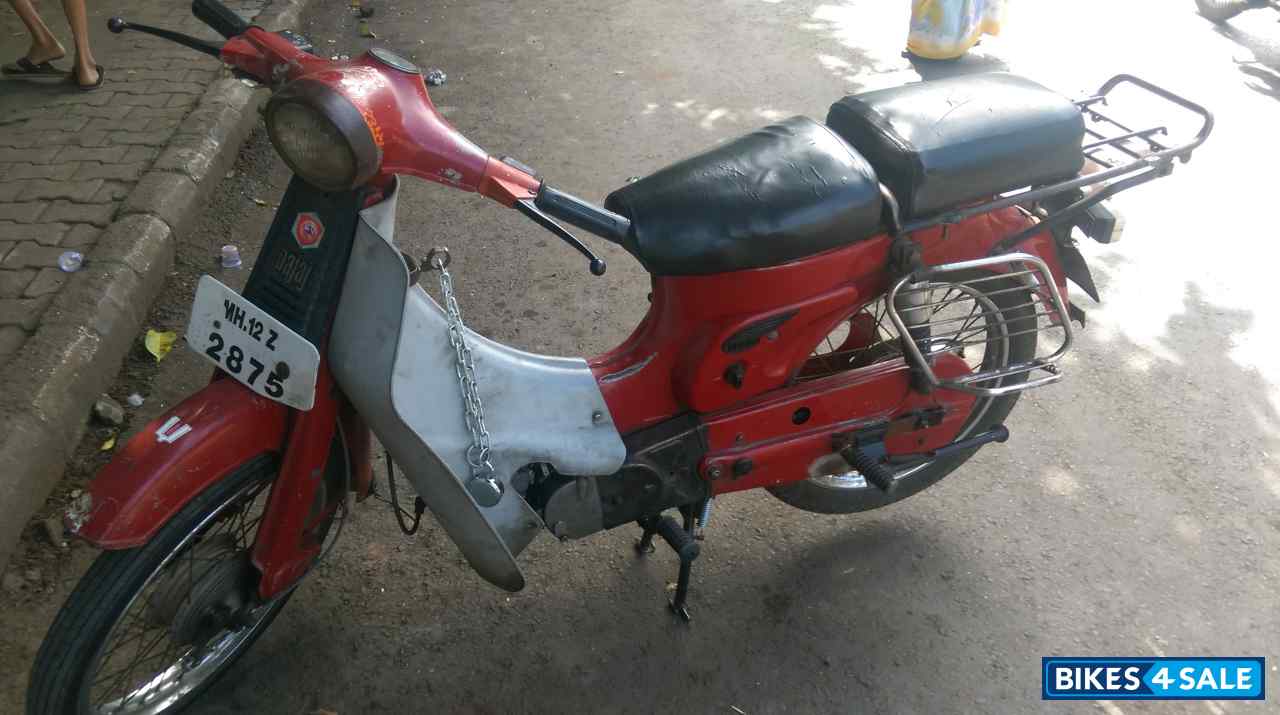 Used 1997 model Bajaj M80 for sale in Pune. ID 122536. Red colour