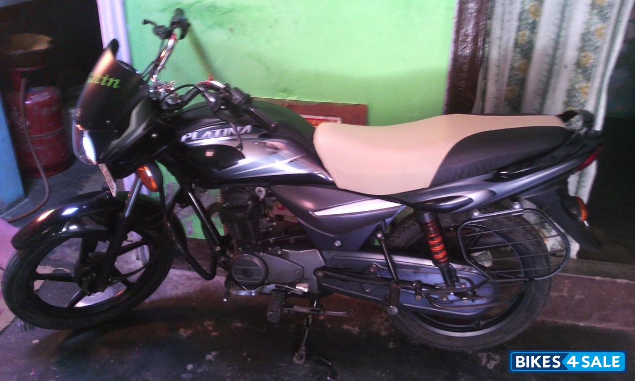 Black Bajaj Platina 100