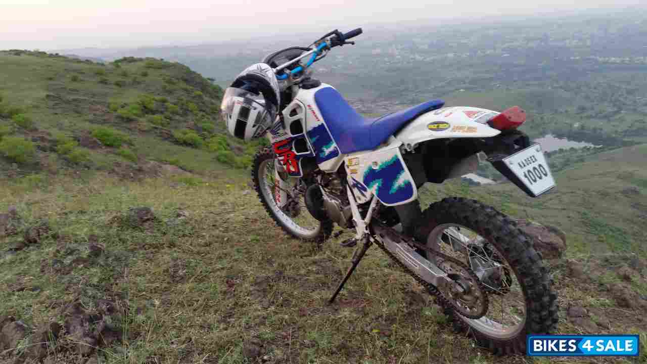 Used 04 Model Honda Crm 250 For Sale In Pune Id White Blue Colour Bikes4sale