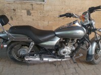 Silver Grey Bajaj Avenger 220 DTS-i