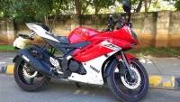 Red & White Yamaha YZF R15 V2