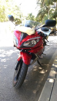 Red & White Yamaha YZF R15 V2