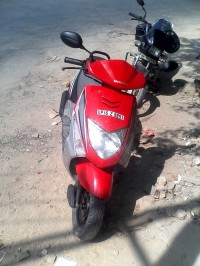 Red And Black Honda Dio