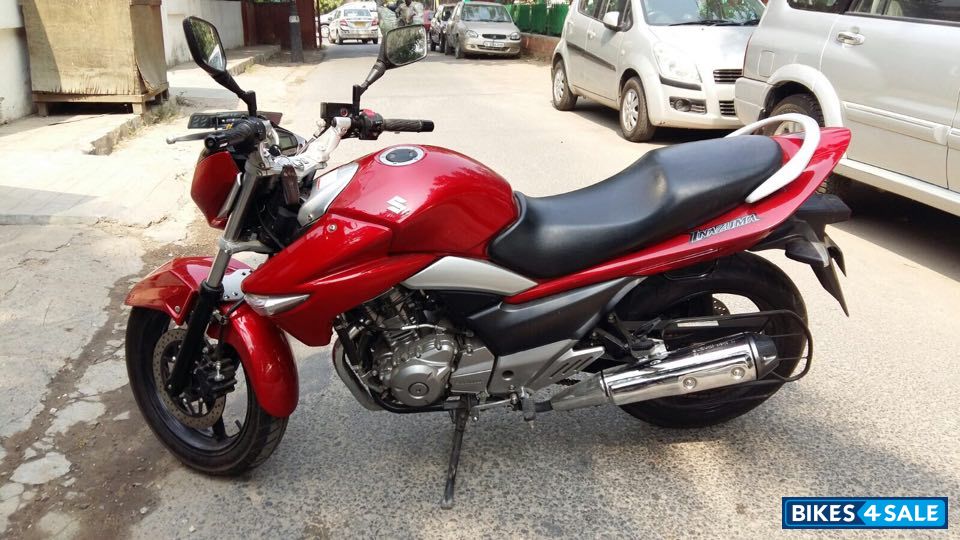 Used 2014 model Suzuki Inazuma GW250 for sale in New Delhi. ID