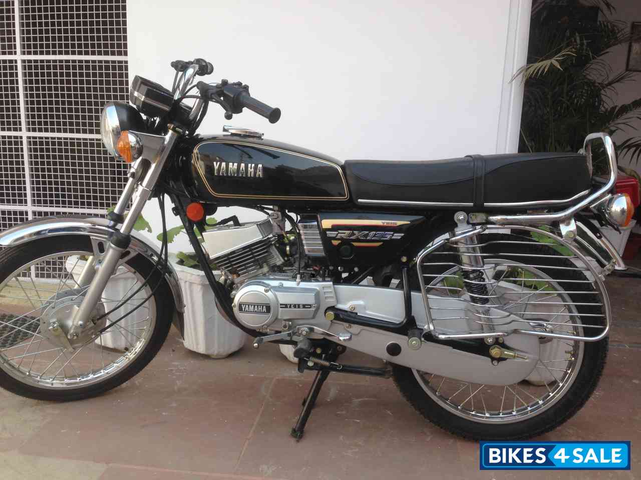 Used 1997 model Yamaha RX 135 for sale in Bulandshahr. ID 125120. Black ...