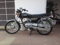 Black Yamaha RX 135