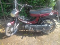 Maroon Hero Mopeds Hero Puch