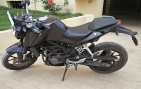 Black KTM Duke 200