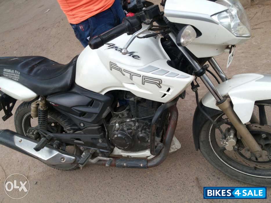 Used 2011 model TVS Apache RTR 180 for sale in New Delhi ...