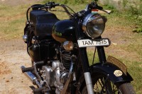 Black Royal Enfield Vintage Bullet