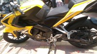 Yellow Bajaj Pulsar RS 200