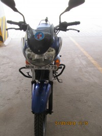 Blue Bajaj Discover DTSi 135