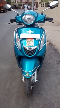 Blue Yamaha Fascino