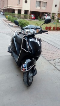 Black Honda Activa