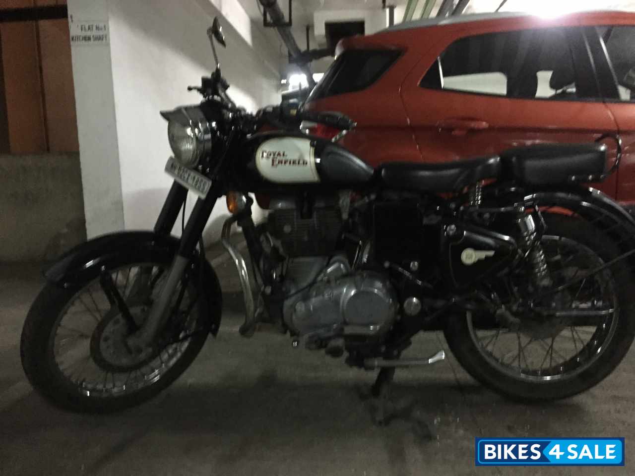 Black Royal Enfield Classic 350